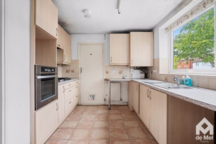 Images for Somerset Avenue, Cheltenham