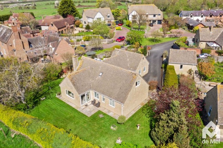 Images for Teddington, Gloucestershire