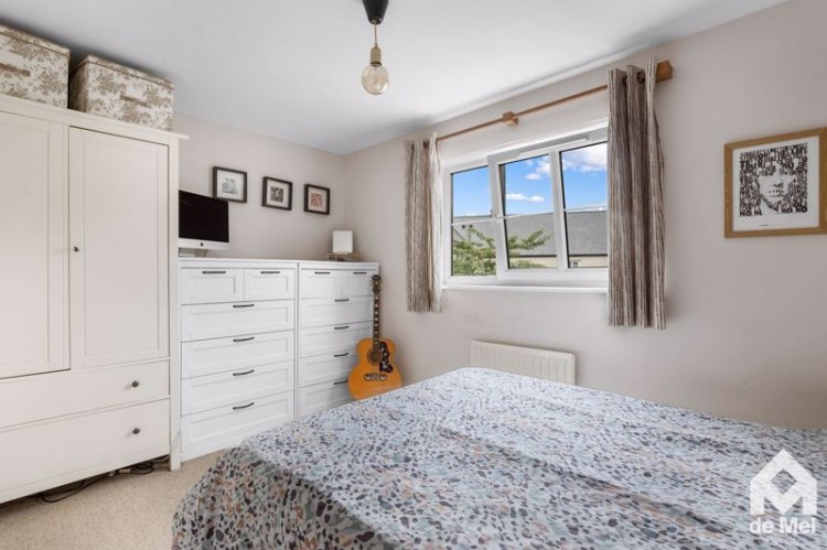 Images for Knapps Crescent, Woodmancote