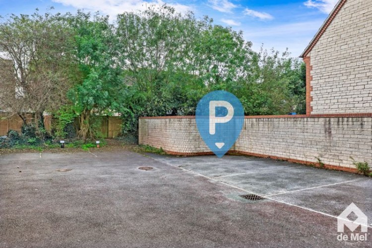 Images for The Cornfields, Bishops Cleeve