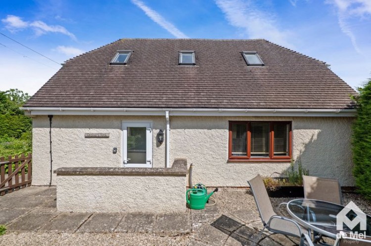 Images for Teddington, Gloucestershire