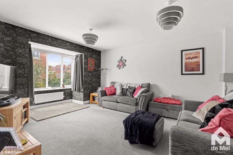 Images for Barleyfields Avenue, Bishops Cleeve