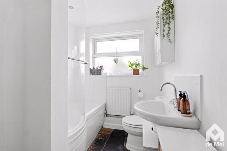 Images for Marsh Lane, Cheltenham