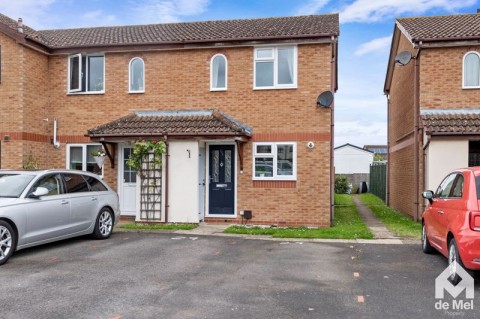 View Full Details for Chiltern Avenue, Bishops Cleeve - EAID:deMelProperty, BID:de Mel Property