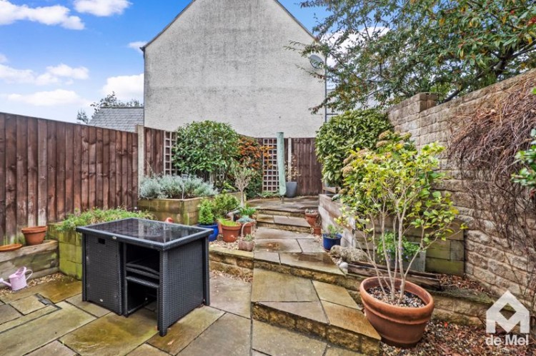 Images for Knapps Crescent, Woodmancote