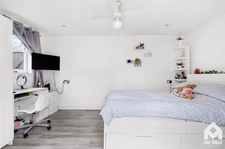 Images for Sinclair Road, Cheltenham