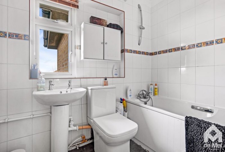 Images for Ravensgate Road, Cheltenham