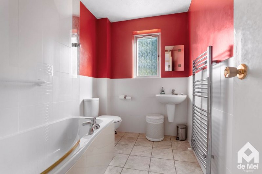 Images for Rathmore Close, Winchcombe, Gloucestershire, GL54