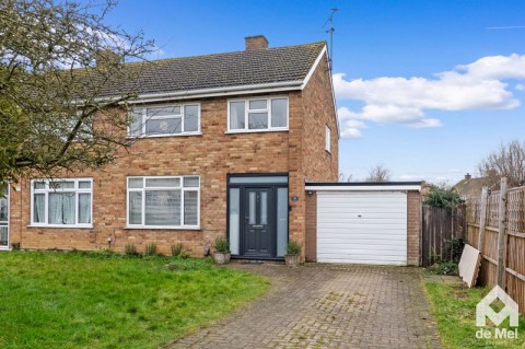 View Full Details for Crown Drive, Bishops Cleeve - EAID:deMelProperty, BID:de Mel Property
