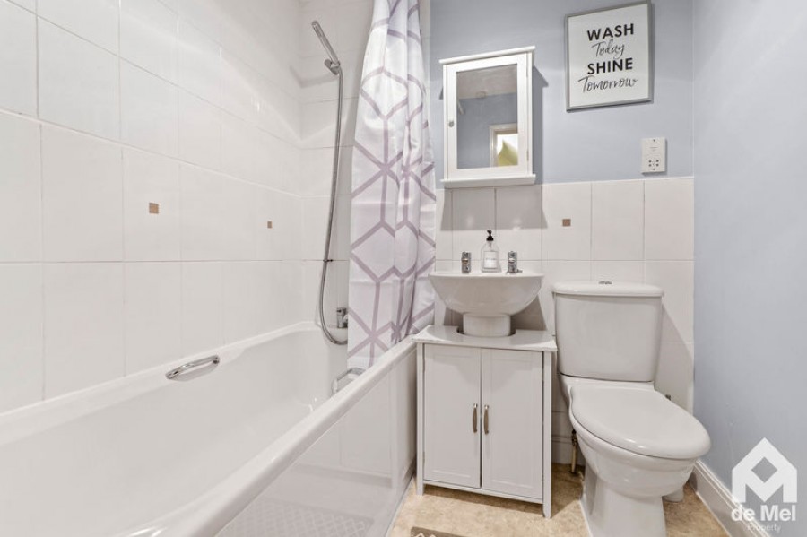 Images for Rosebay Gardens, Cheltenham, Gloucestershire, GL51