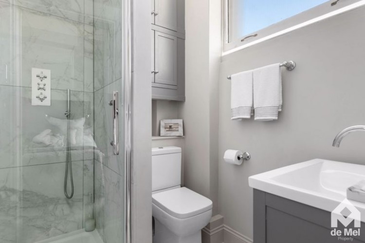 Images for Oakhurst Court, Parabola Road OLD LISTING