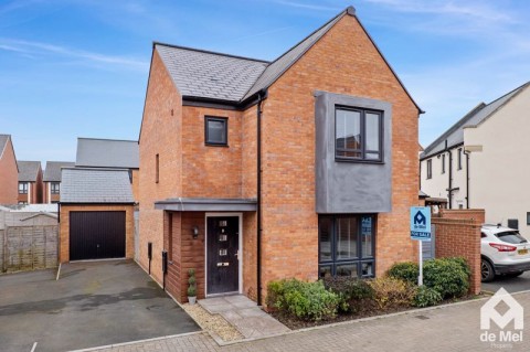 View Full Details for Amberoid Drive, Bishops Cleeve - EAID:deMelProperty, BID:de Mel Property