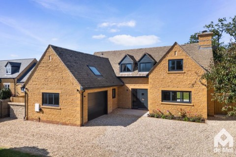 View Full Details for Stow Road, Toddington, Gloucestershire, GL54 - EAID:deMelProperty, BID:de Mel Winchcombe