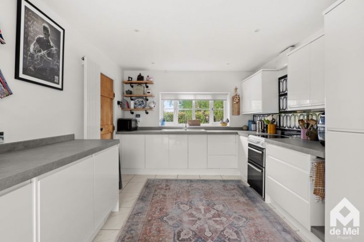 Images for Cockbury Court, Cleeve Hill, Winchcombe, GL54