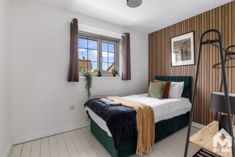 Images for Silverwood Way, Hatherley