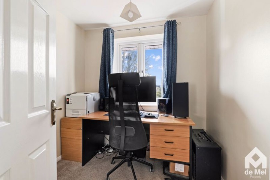 Images for New Barn Lane, Cheltenham