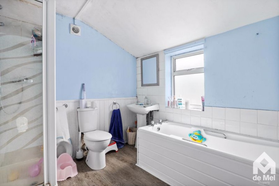 Images for Cleeveland Street, Cheltenham
