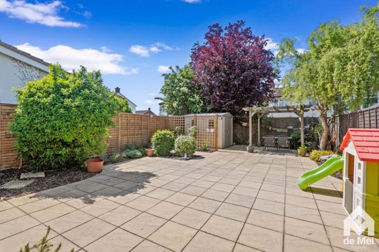 Images for Cornmeadow Drive, Cheltenham