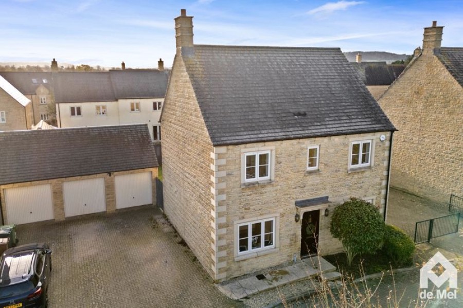 Images for Tudor Close, Winchcombe