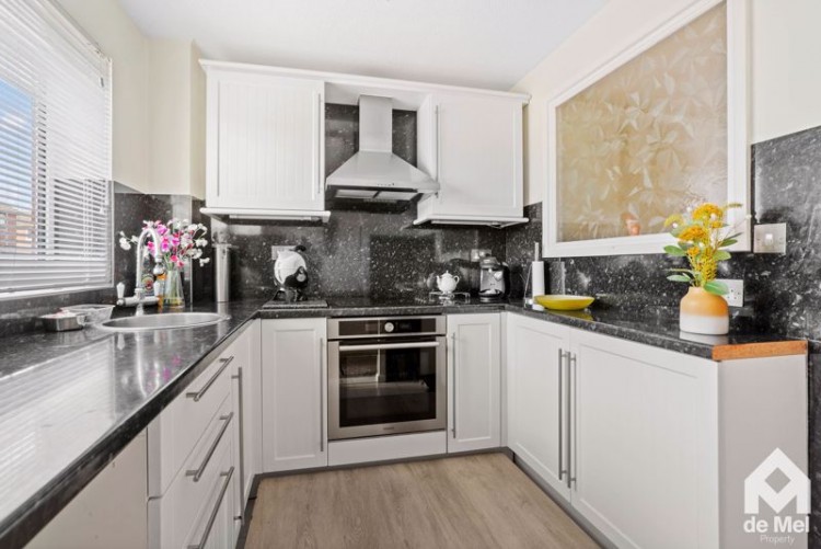 Images for River Leys, Swindon Village