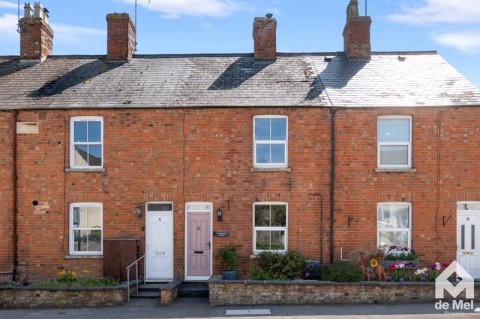 View Full Details for Oddfellows Terrace, Back Lane, Winchcombe - EAID:deMelProperty, BID:de Mel Property