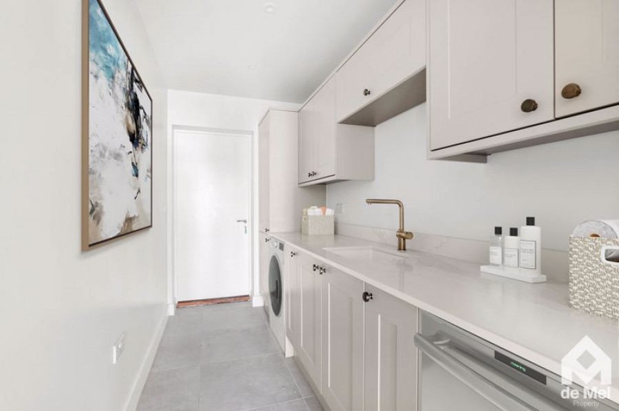 Images for Meadow Place, Down Hatherley Lane
