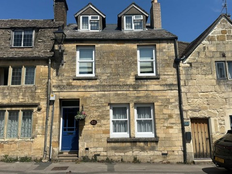 View Full Details for Gloucester Street, Winchcombe - EAID:deMelProperty, BID:de Mel Winchcombe