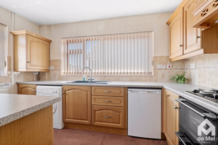 Images for Rosefield Crescent, Tewkesbury