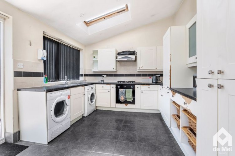 Images for Broad Oak Way, Hatherley