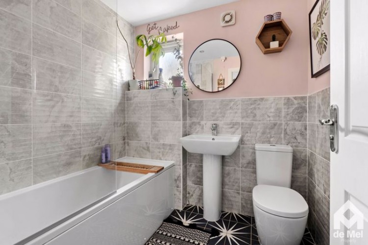 Images for Castle Close, Cheltenham