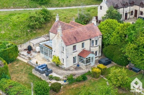 View Full Details for Spring Lane, Cleeve Hill - EAID:deMelProperty, BID:de Mel Property