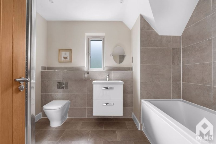 Images for Consell Green Lane, Toddington, Gloucestershire, GL54