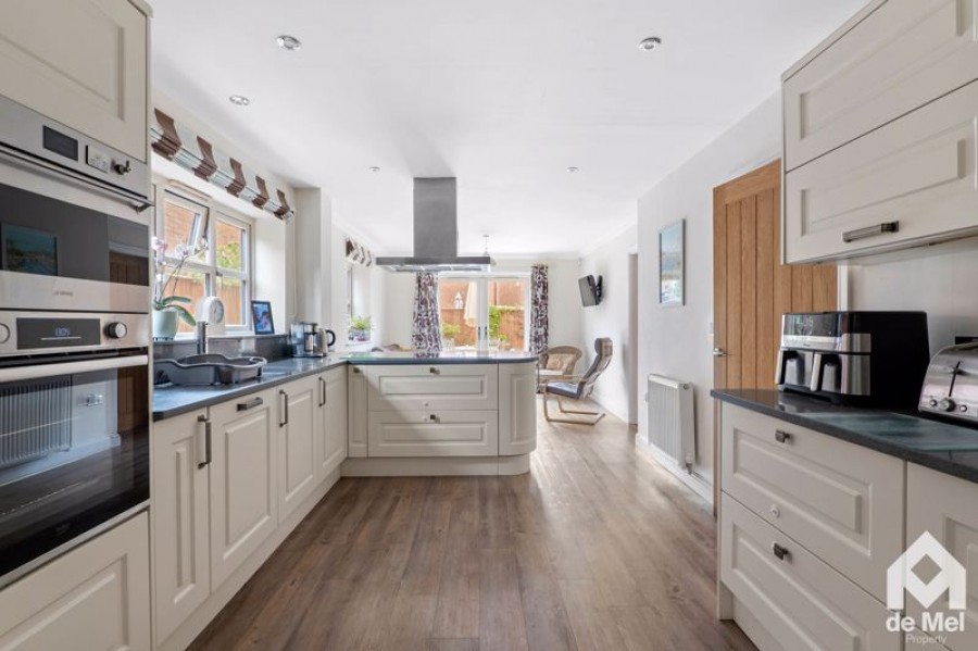 Images for Banady Lane, Stoke Orchard, GL52