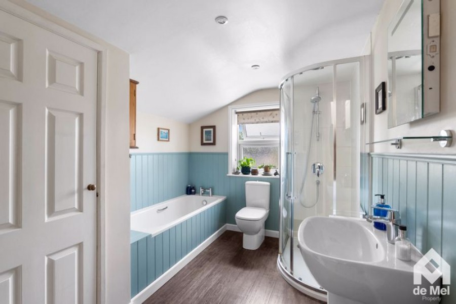 Images for Lyefield Road East, Charlton Kings