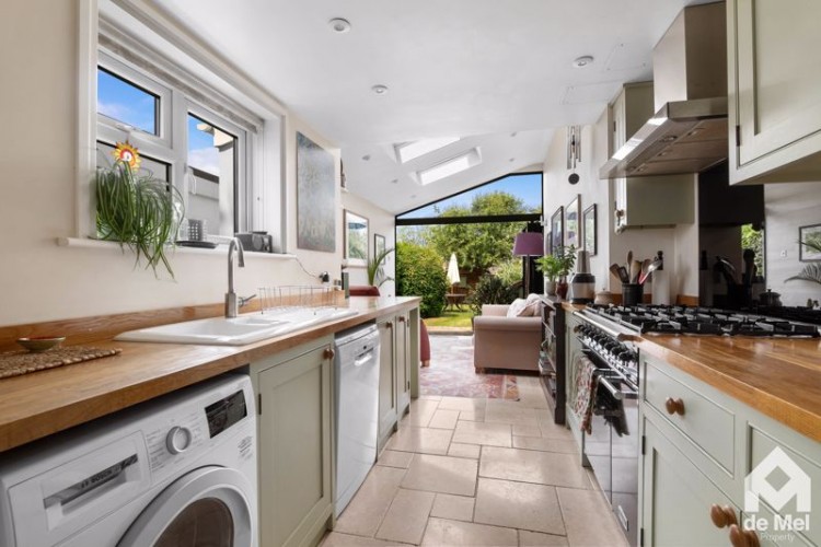 Images for Lyefield Road East, Charlton Kings