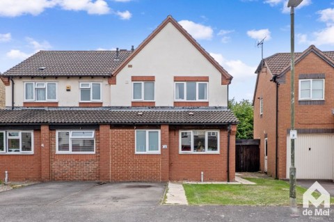 View Full Details for The Cornfields, Bishops Cleeve - EAID:deMelProperty, BID:de Mel Property