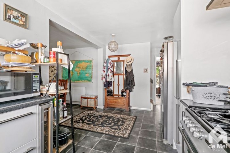 Images for The Cornfields, Bishops Cleeve