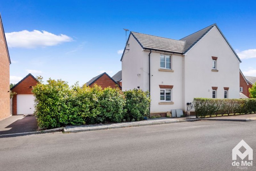 Images for Court Farm Close, Pamington, Tewkesbury, GL20