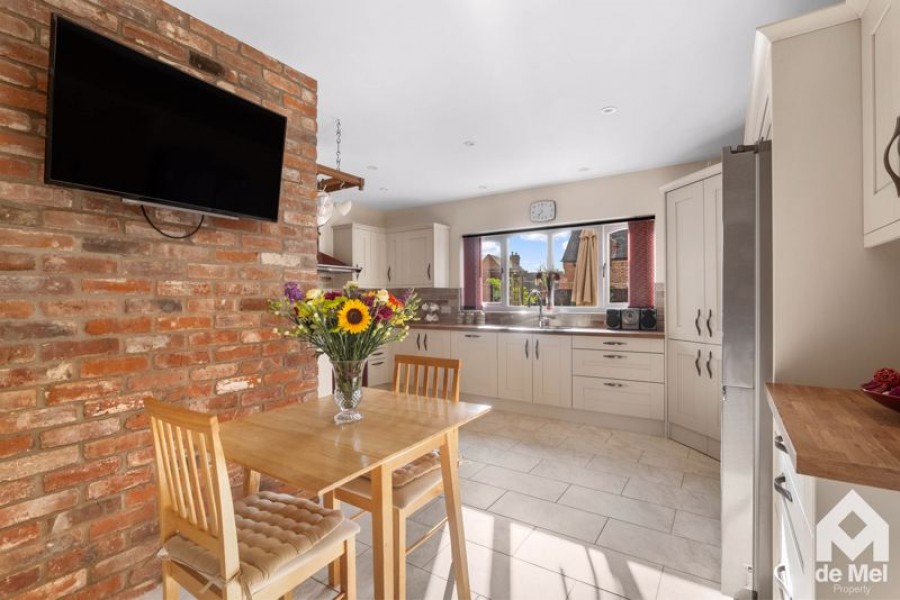 Images for Alcester Road, Harvington, Evesham