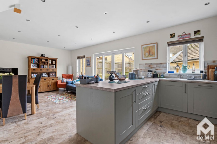 Images for Oldhill Grove, Winchcombe