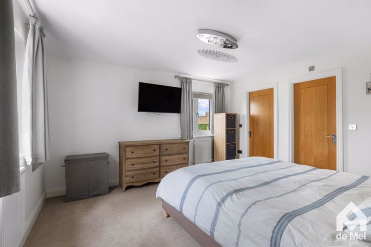 Images for Apple Tree Close, Toddington