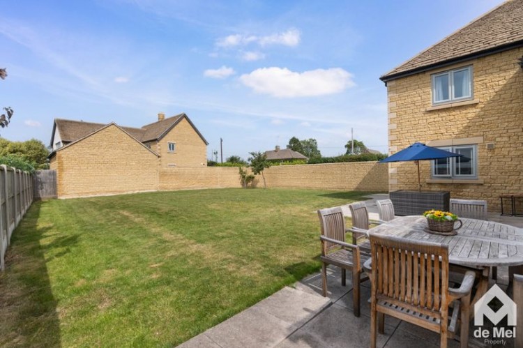 Images for Apple Tree Close, Toddington, GL54