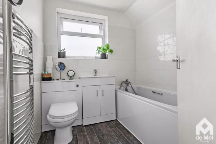Images for Moulder Road, Newtown, Tewkesbury, GL20