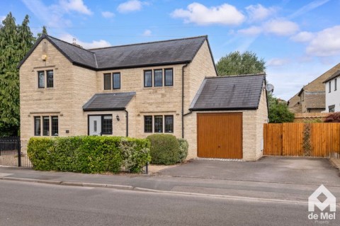 View Full Details for Stoke Road, Bishops Cleeve, Cheltenham, GL52 - EAID:deMelProperty, BID:de Mel Property