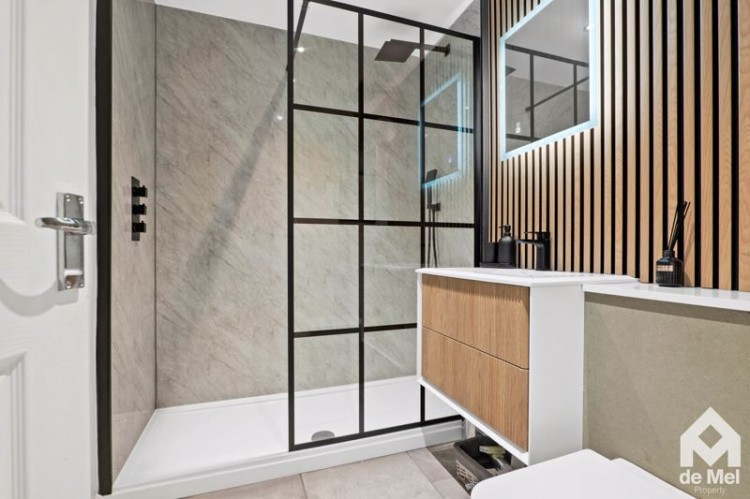 Images for Cedar Court Road, Cheltenham