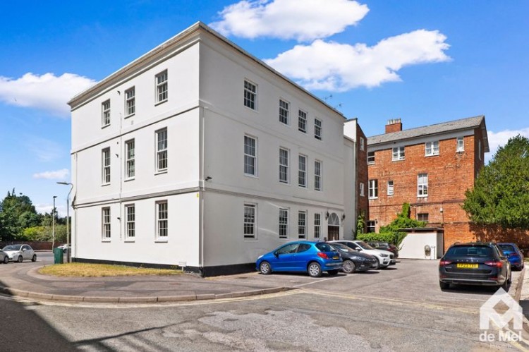 Images for Cedar Court Road, Cheltenham