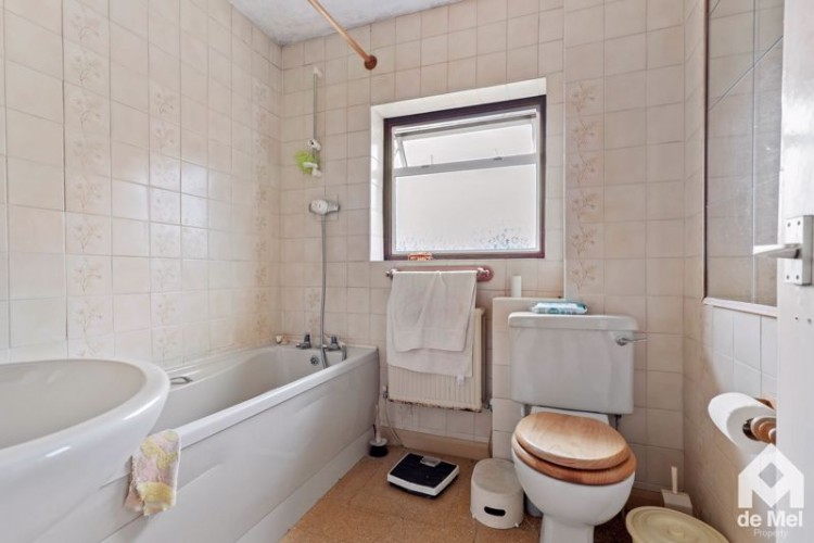 Images for Meadoway, Bishops Cleeve, Cheltenham, GL52