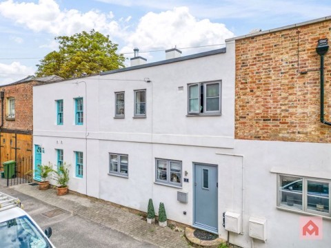 View Full Details for Lansdown Terrace Lane, Cheltenham - EAID:deMelProperty, BID:de Mel Property