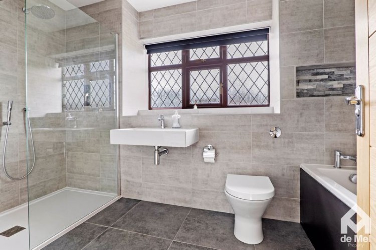 Images for Chancel Way, Charlton Kings