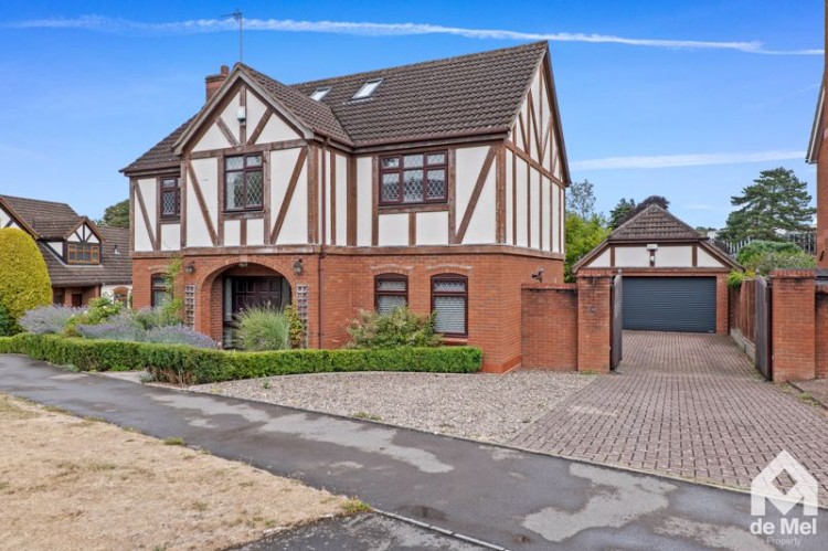 Images for Chancel Way, Charlton Kings